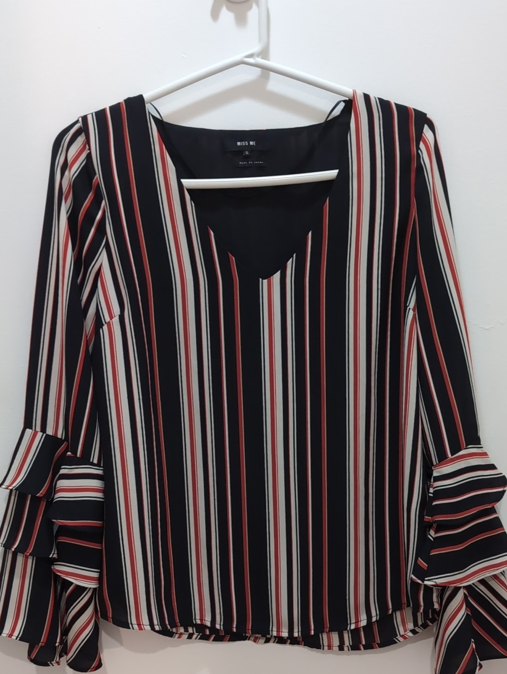 Miss Me Striped V-Neck Ruffle Sleeve Top S